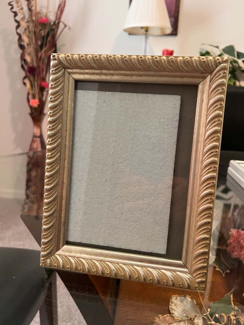Vintage Ornate Gold Tone Tabletop Picture Frame
